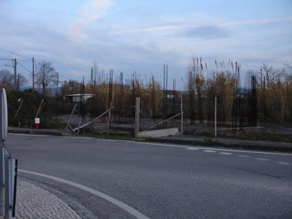<b>Parcela</b><br/><b>Venta : 212.000,00 €</b><br/>